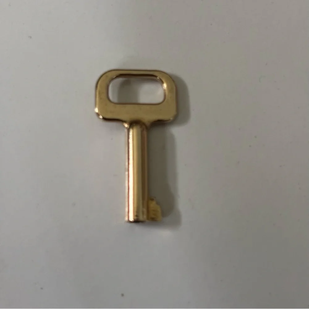 Louis Vuitton S Lock Key for Monceau / Spring Street /Dragonne Shiny Gold - Picture 2 of 5